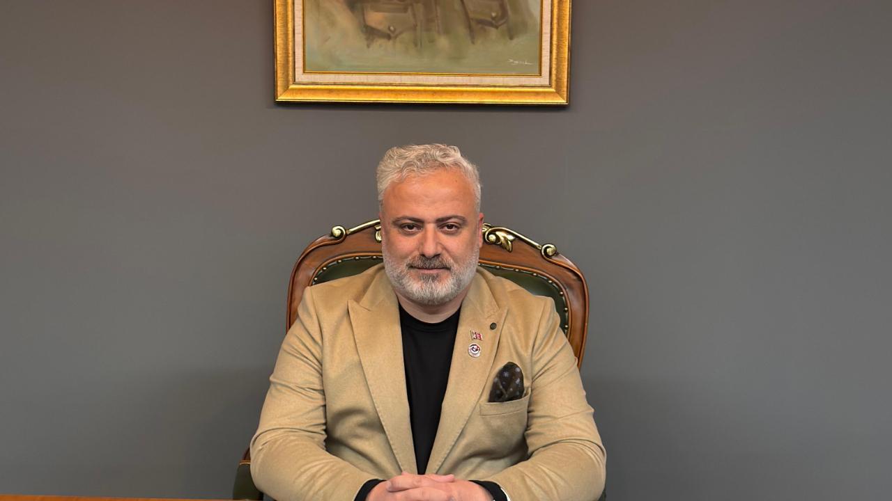 “Başöğretmen Atatürk’ün Yaktığı Bilim Işığıyla Aydınlanmaya Devam Edeceğiz”