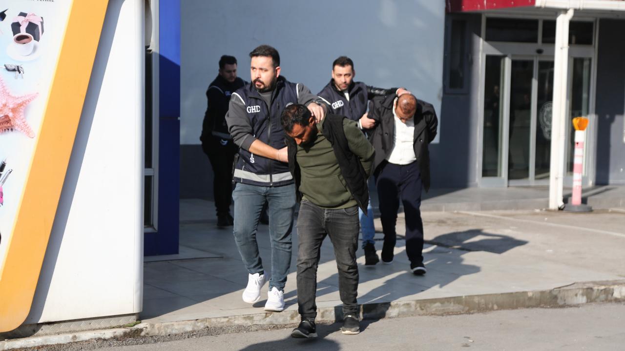 Kaçak Giriş 4 Bin Dolar!