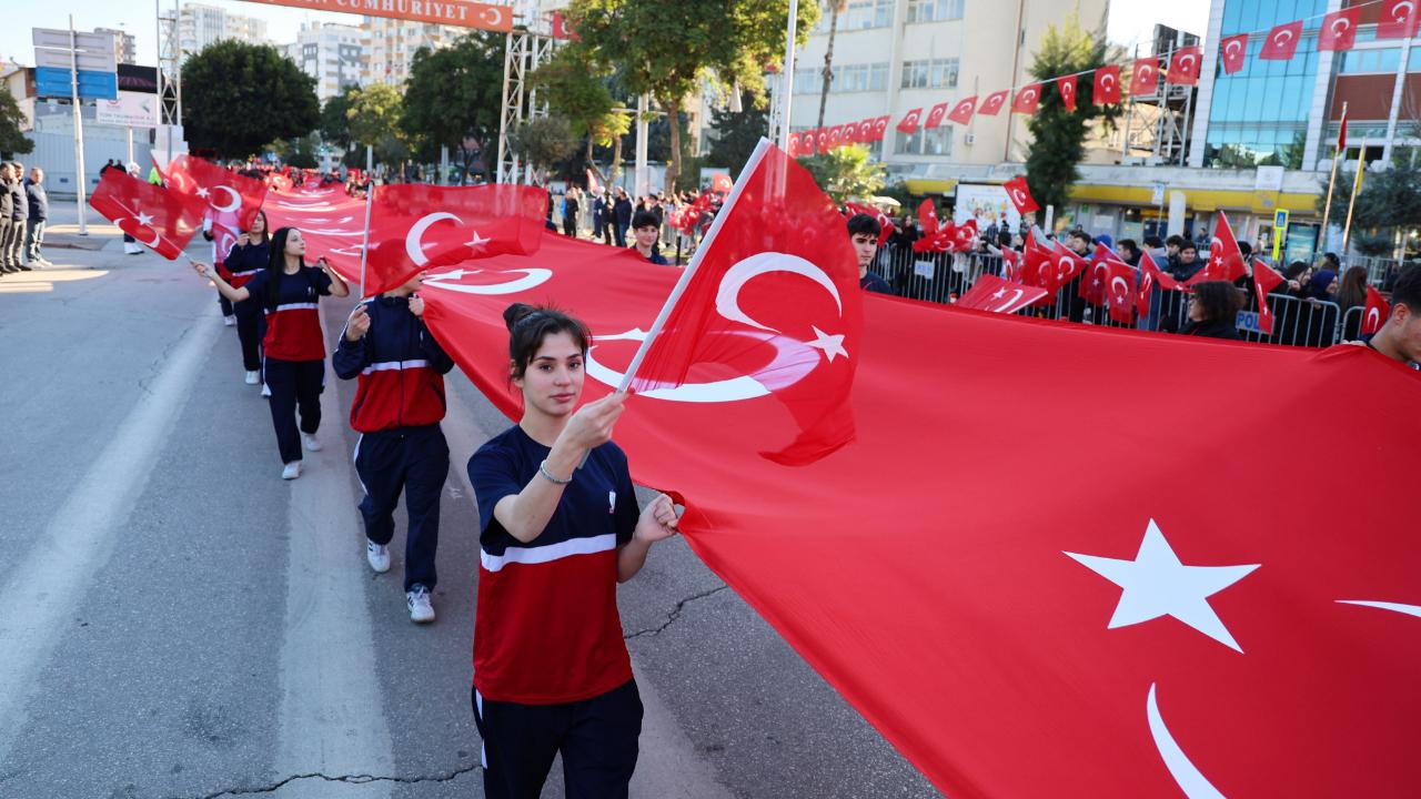 Adana'nın Kurtuluşu Coşkuyla Kutlandı