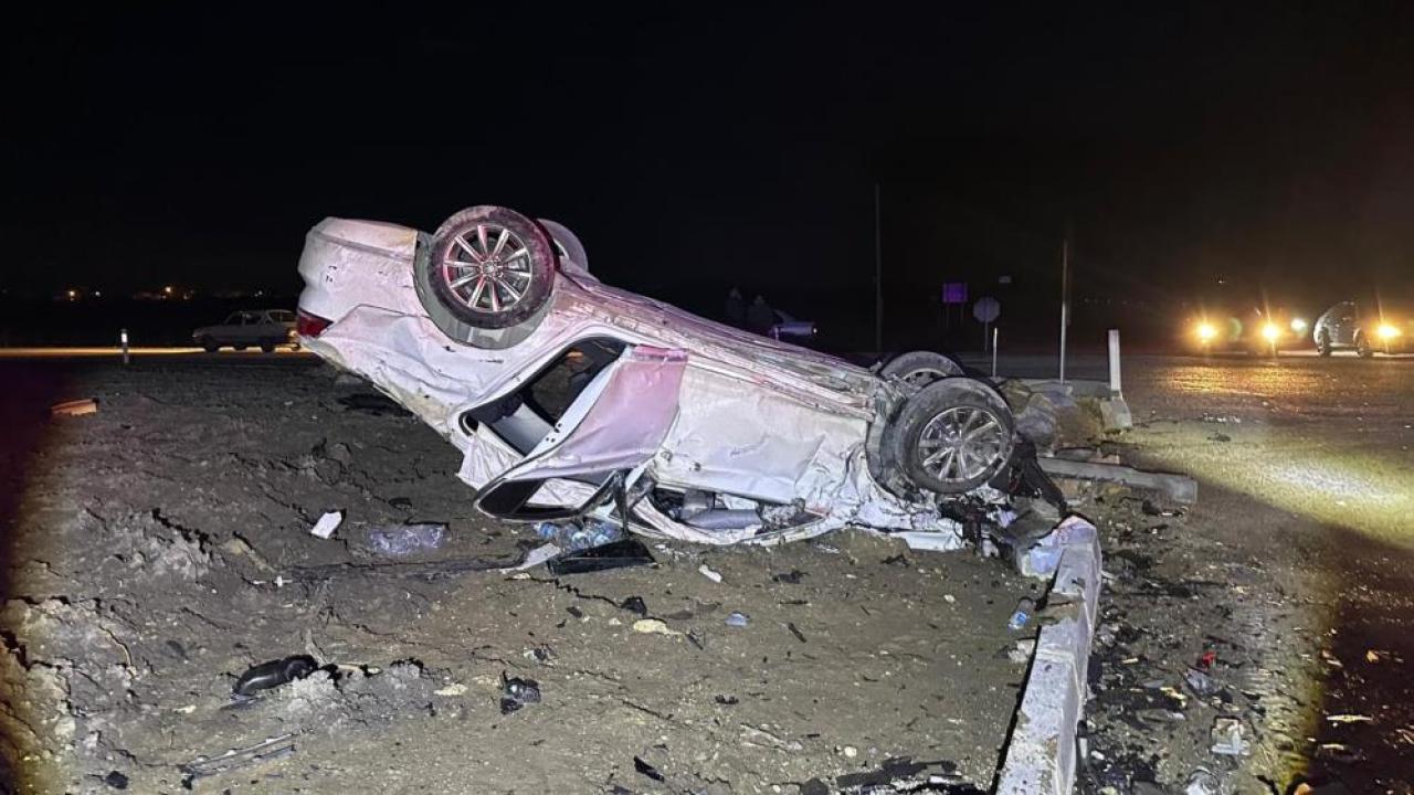 Karayolda Feci Kaza:Otomobiller Hurdaya Döndü