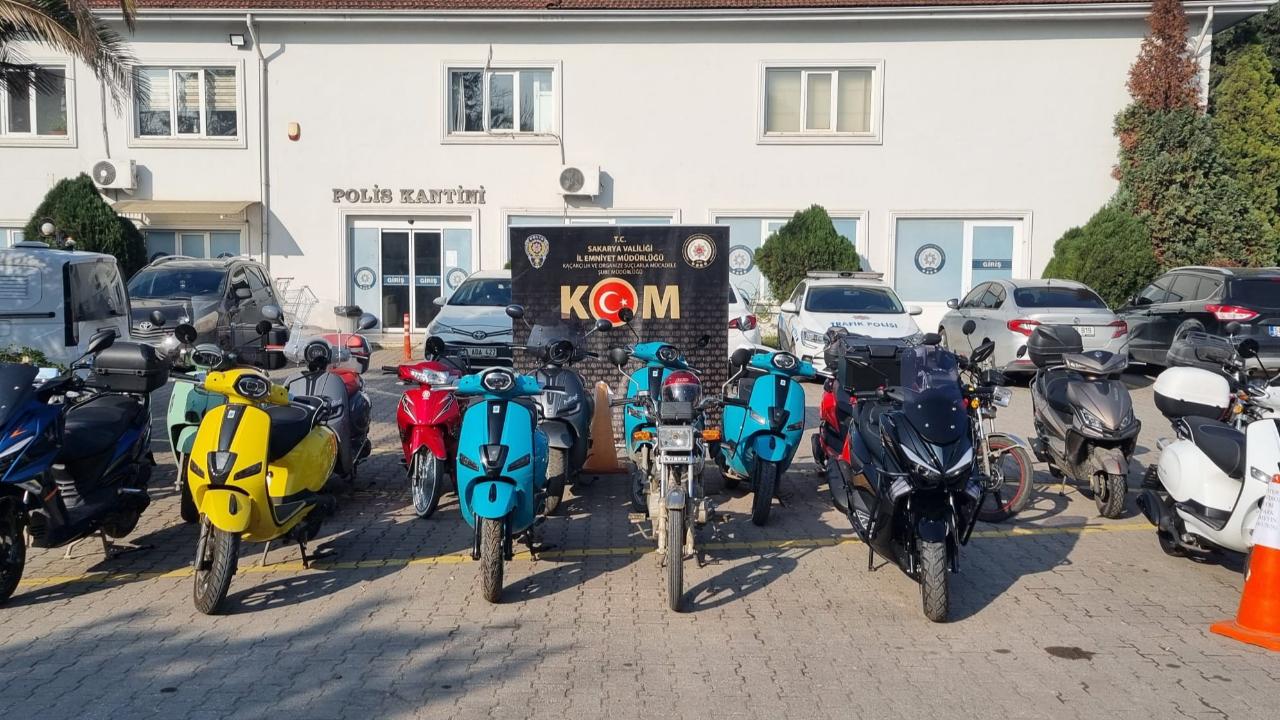 Motosiklette Vergi ve Ehliyet Dolandırıcılarına Operasyon:3 Tutuklama