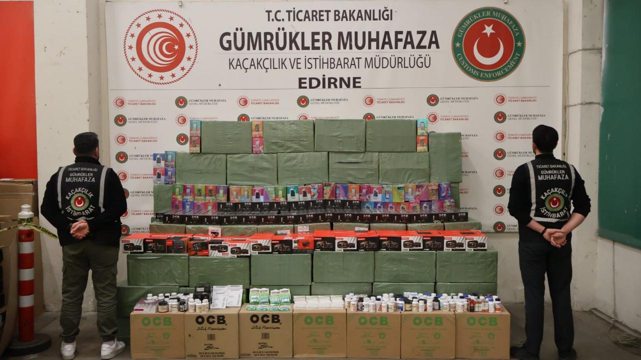 Dev Kaçakçılık Operasyonu:33 Milyon Liralık Eşya Ele Geçirildi