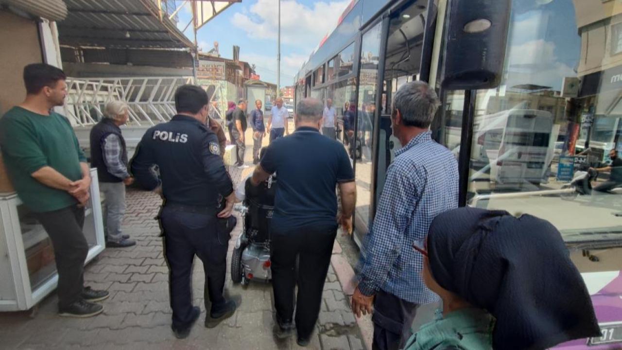 Engelli Vatandaşın Otobüs Çilesi:Polis Eşliğinde Binebildi