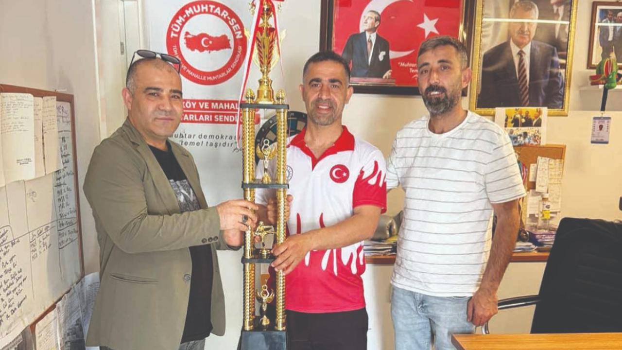 Anahtar Parti’den Dünya Şampiyonuna Ziyaret