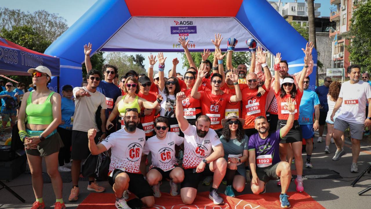 AOSB sanayi gençlik koşusu şölene dönüştü