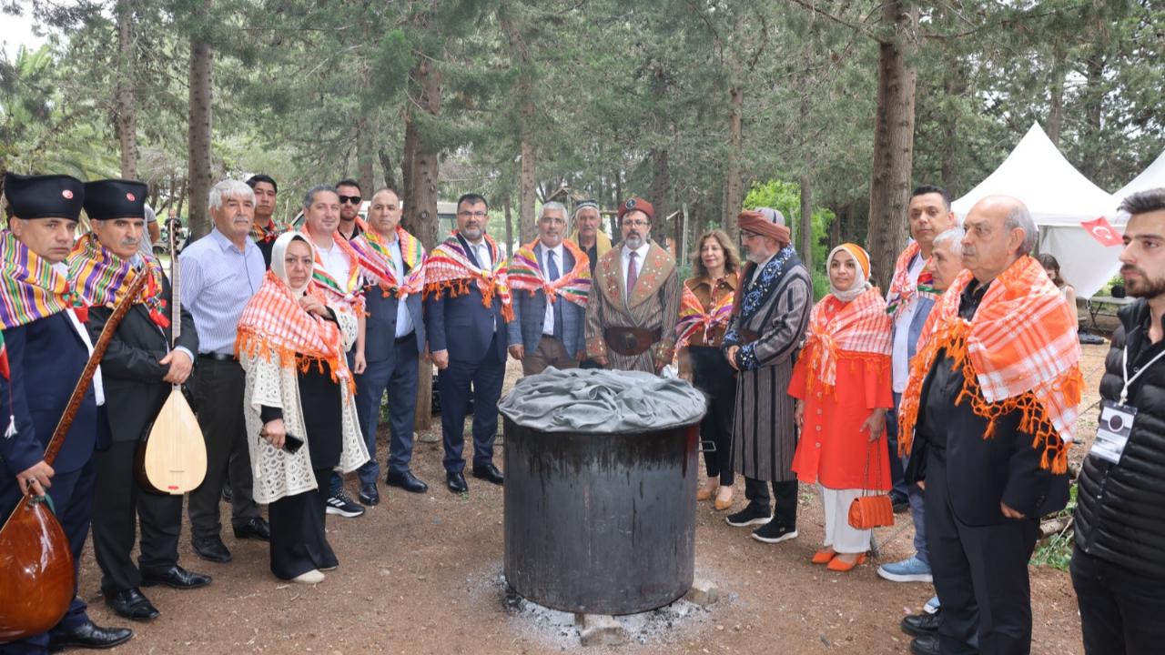 Gönül Coğrafyamız 1. Gençlik Toyu ÇÜ'de Gerçekleştirildi
