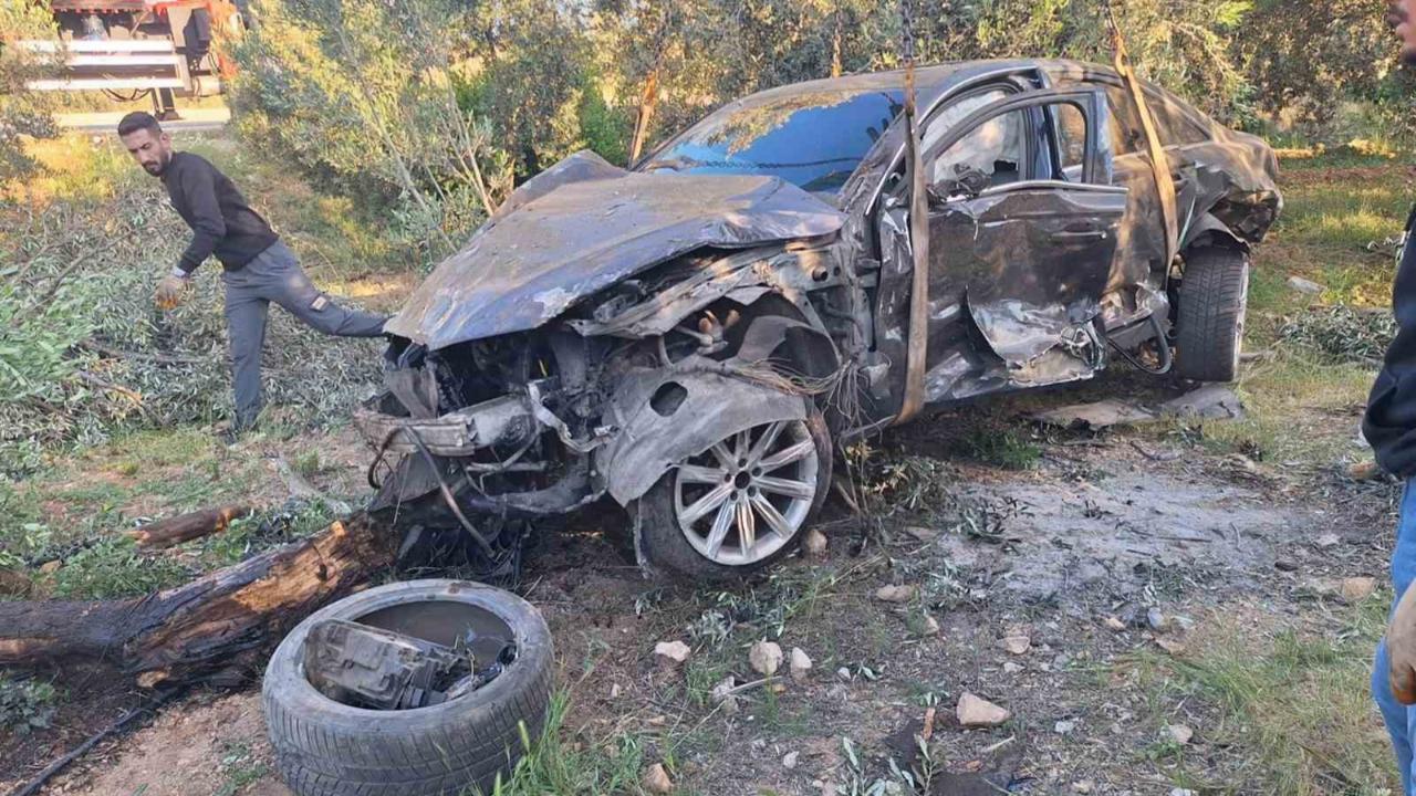 Hurdaya Dönen Araçtan Yaralı Kurtuldu