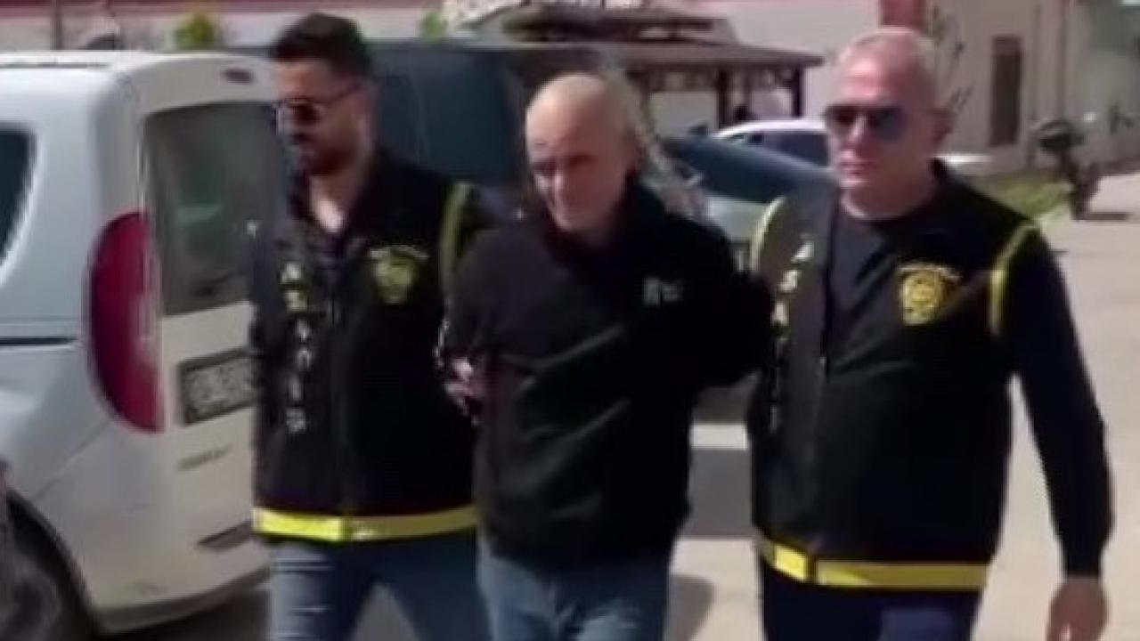 İş Yerinde Bira İçip Bilgisayar Çaldı