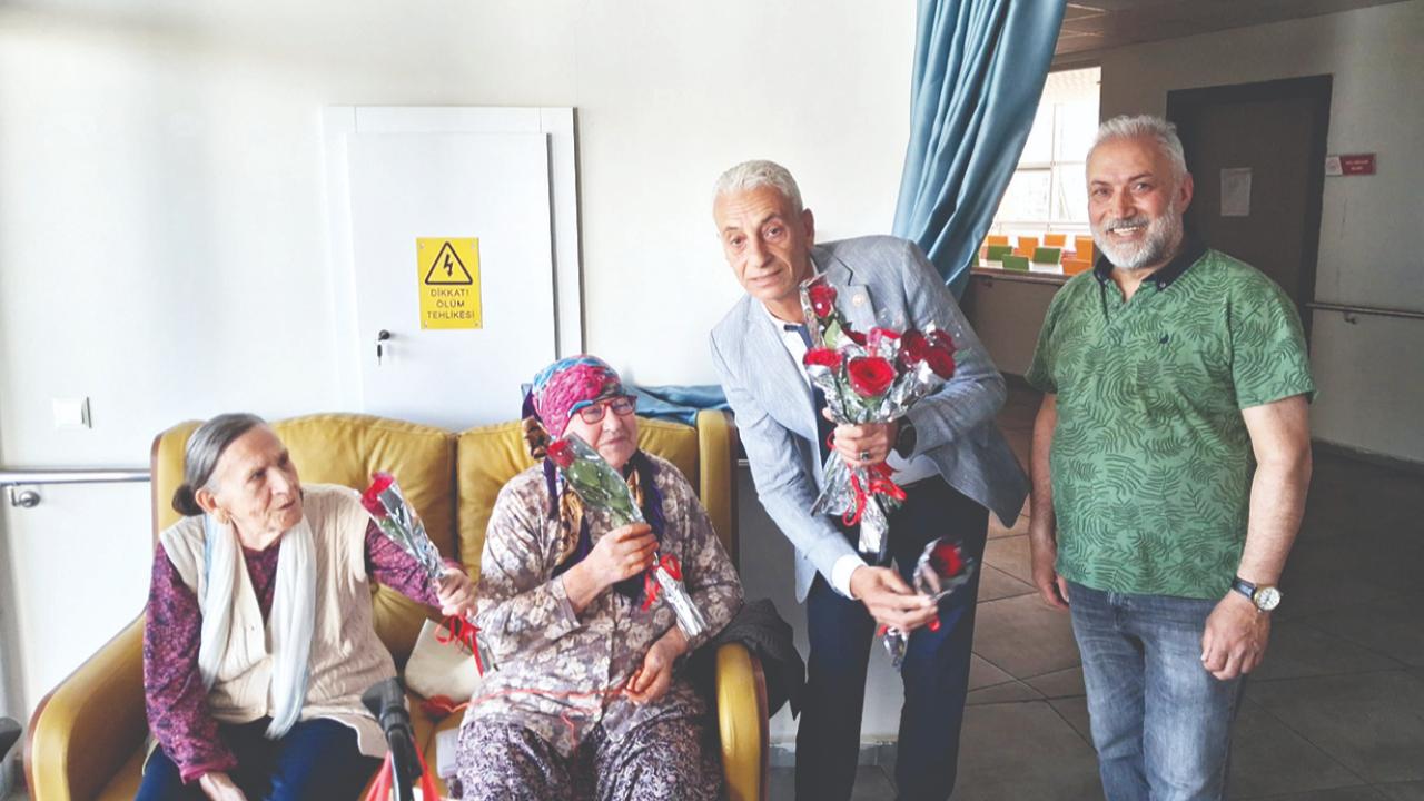 Mehmet Tatlı’dan Anneler Günü Ziyareti