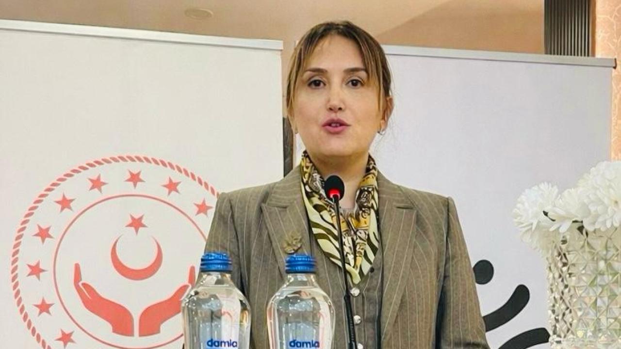 Reyhan Türe:"Anneler Günümüz Kutlu Olsun"
