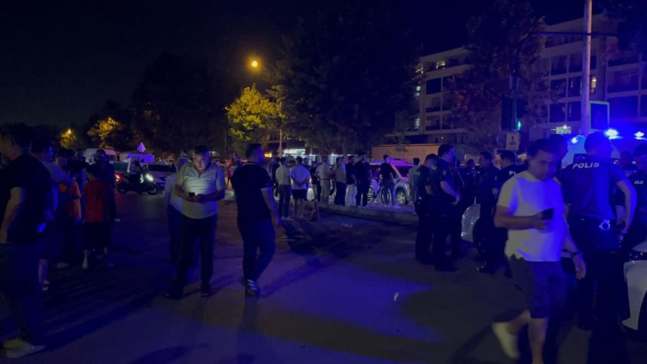 Aileler Arasında Çıkan Kavgada Kan Aktı:3 Yaralı