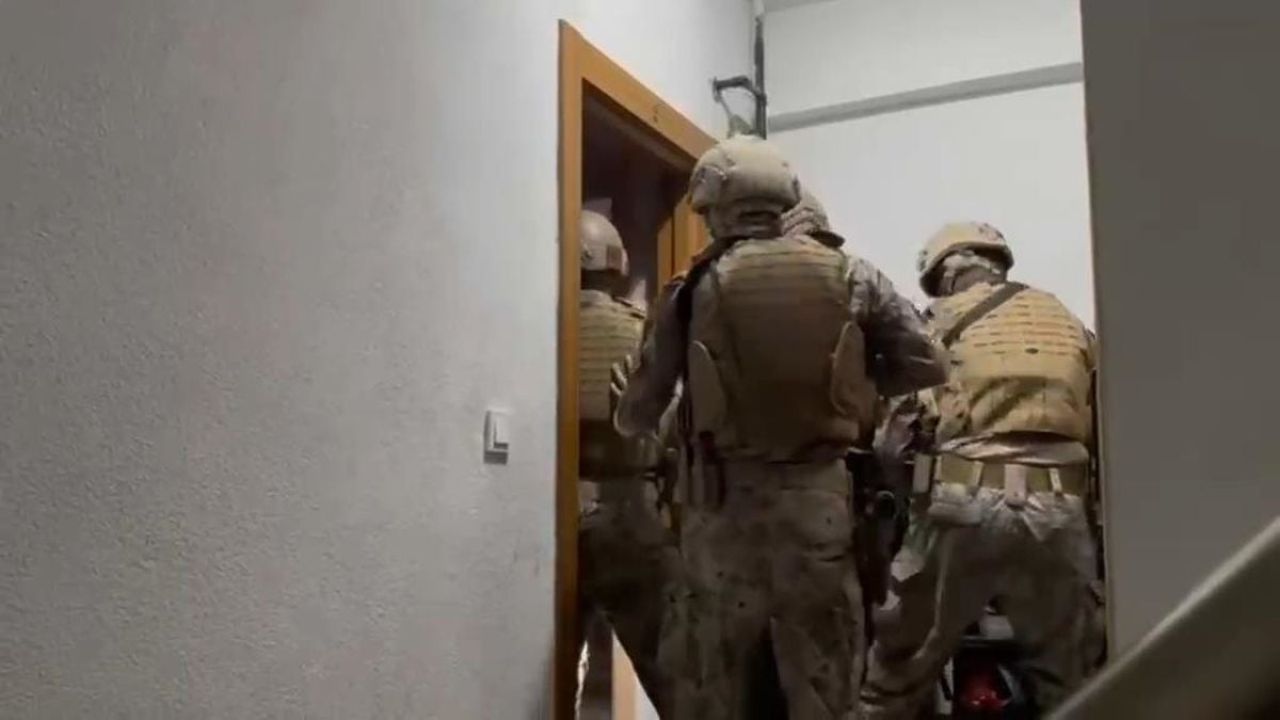 Çapkanlar Örgütüne Darbe:24 Gözaltı