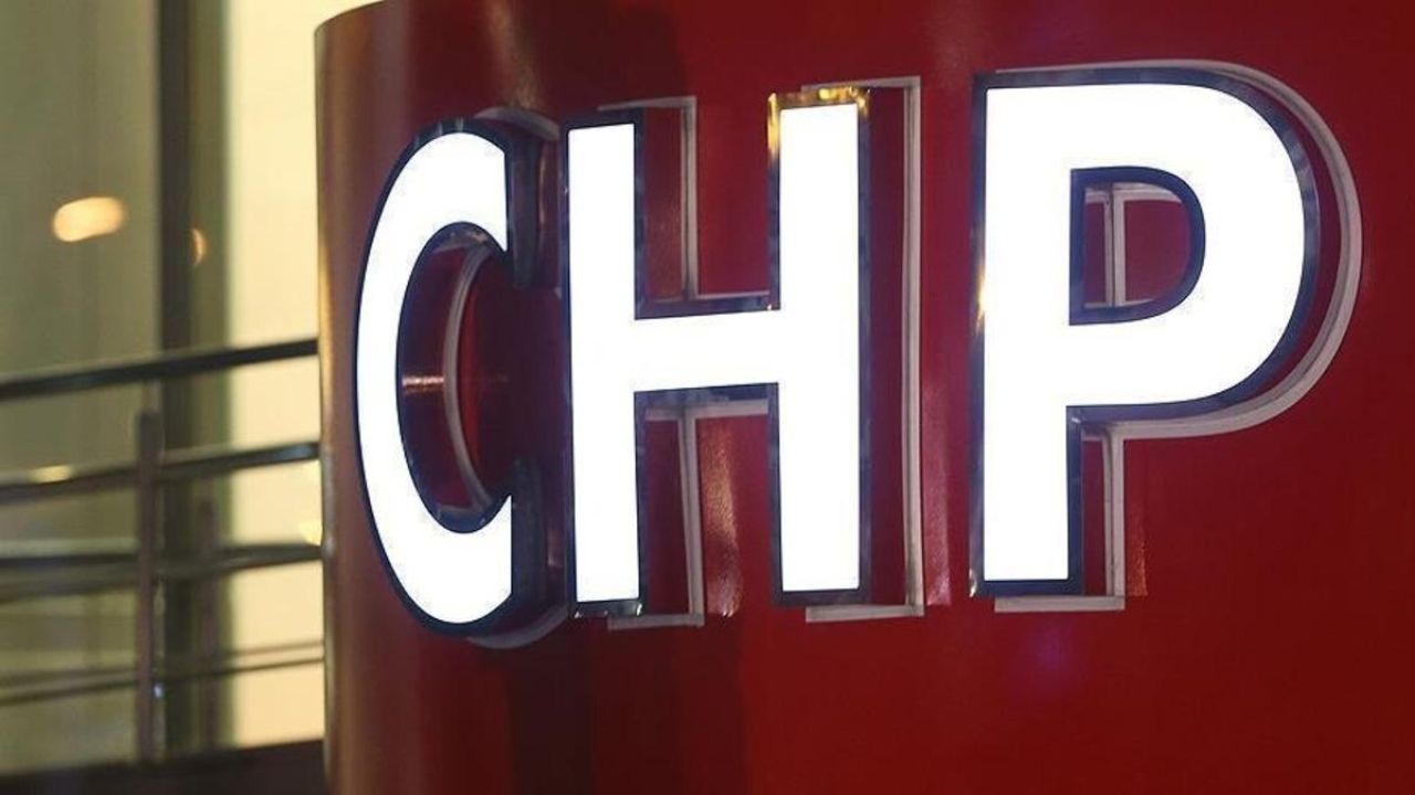 CHP'de 2 İsme İhraç!