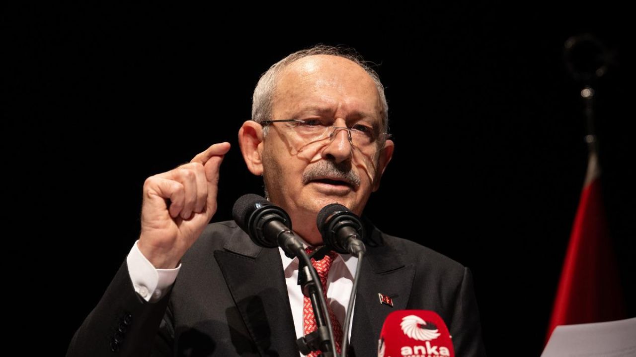 CHP'de İhraçlar Başlıyor! Kılıçdaroğlu'nun Masasındaki '10 İ