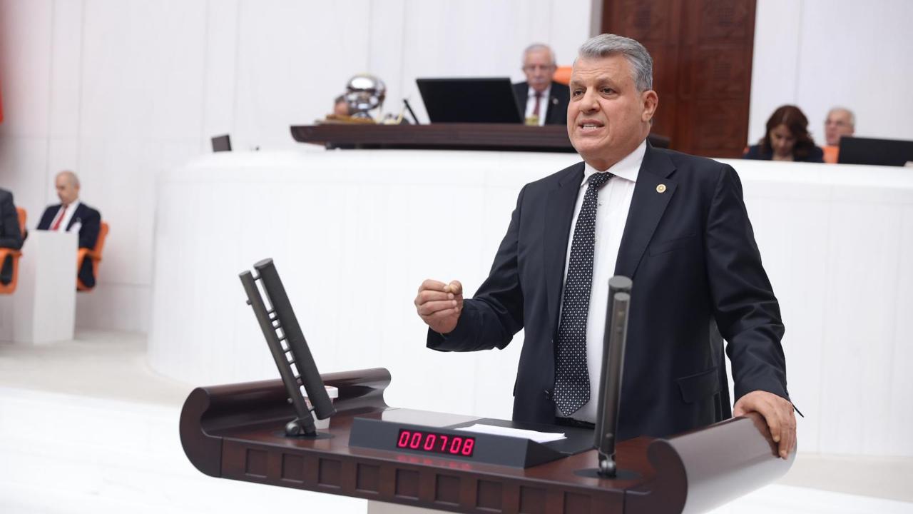CHP'li Barut:"Buğdayda Alarm Zilleri Çalıyor"