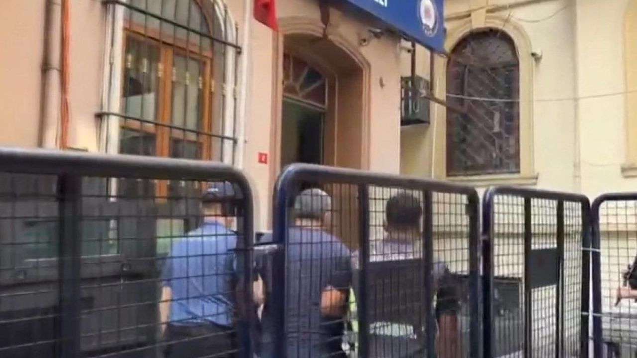 İstanbul'da Turisti Mağdur Etmişti! Taksi Şoförüne Ağır Ceza