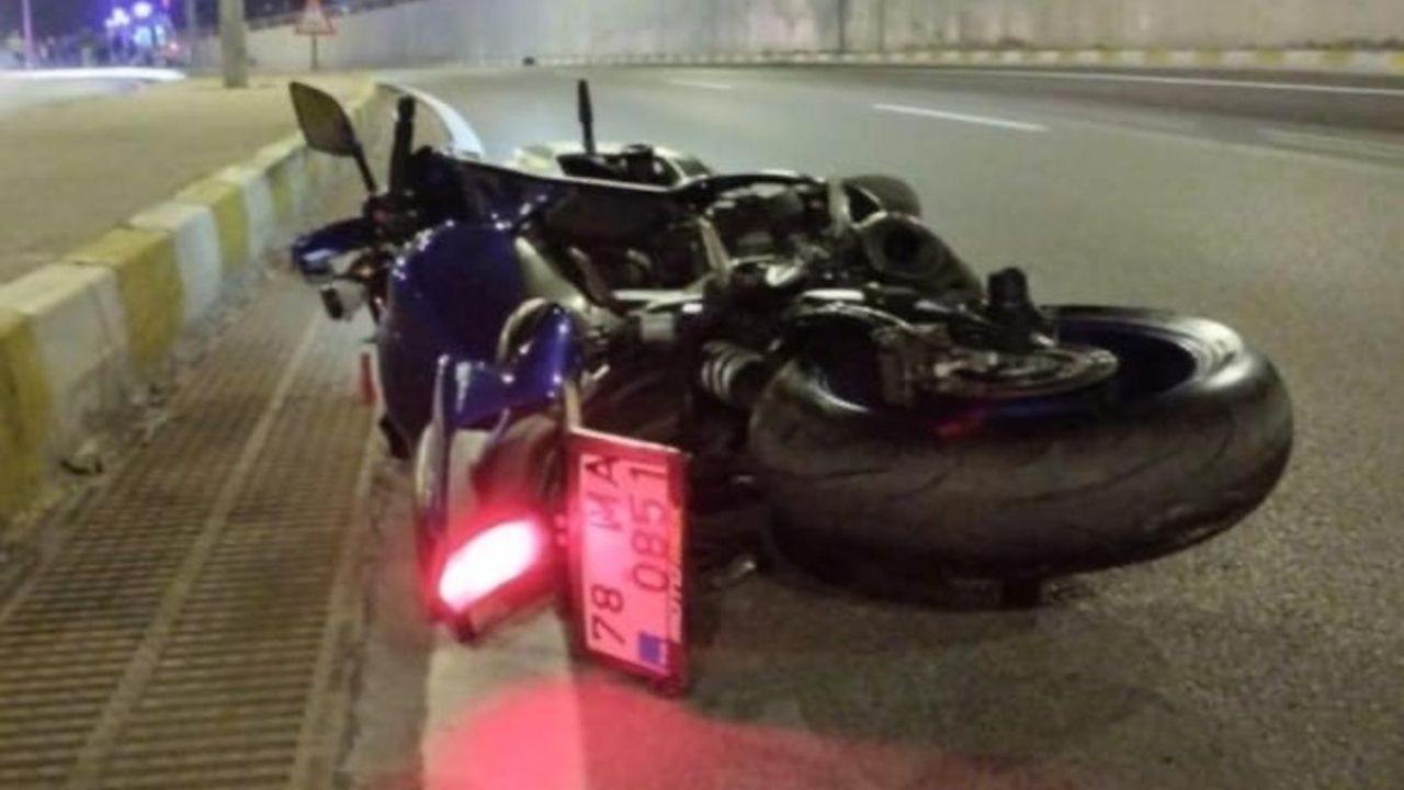 Motosiklet Kazasında Ürdünlü 2 Genç Hayatını Kaybetti