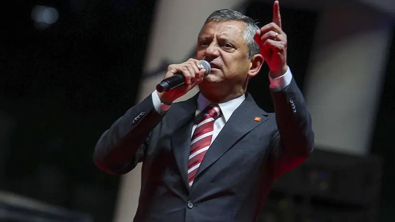 Özgür Özel'in Planı Kulislere Sızdı! Yeni Parti:İstiklal Partisi