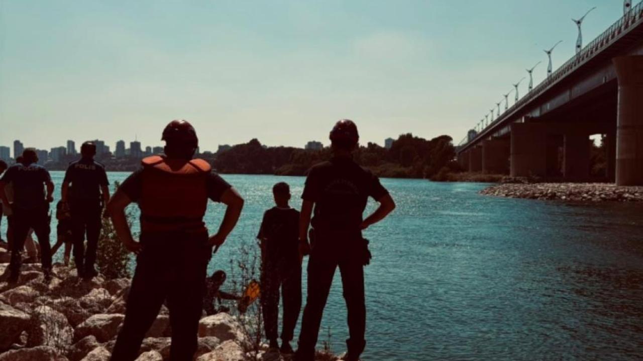 Seyhan Nehri'nde Boğuldu