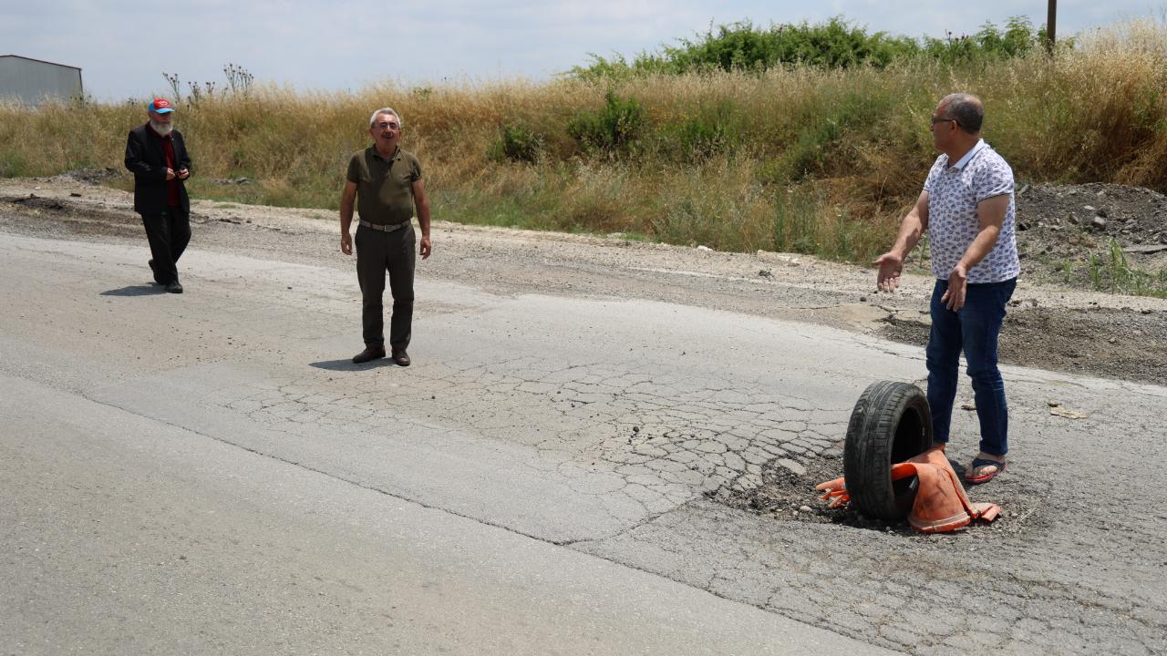 TOKİ Konutlarına Giden Yolda ''Çukur'' Çilesi
