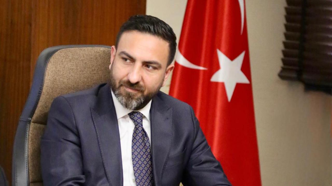 AK Parti Seyhan İlçe Başkanı Gökçedağ Görevinden İstifa Etti