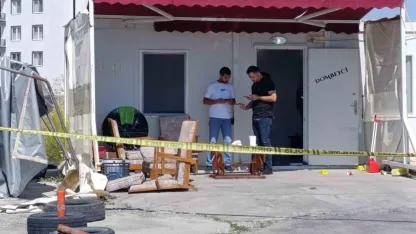 Minibüs Durağına Silahlı Saldırı:1 Ölü, 1 Yaralı