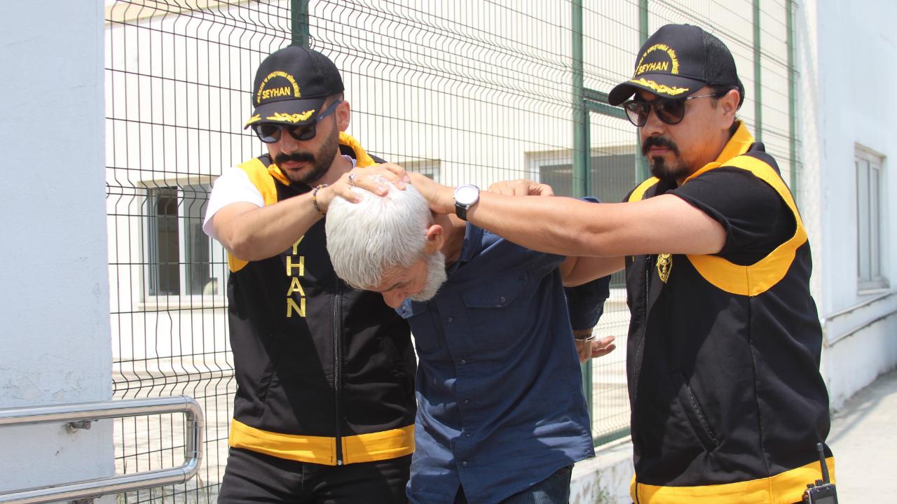 Tedirgin Hareketleri Yakalattı